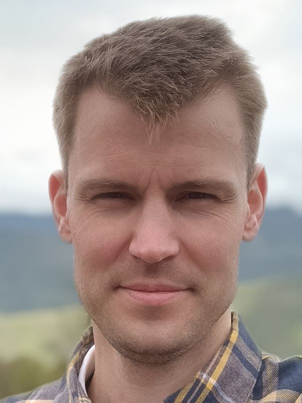 Averin_Evgeniy_001__2023.jpg