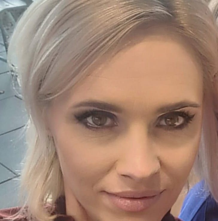 Brunner_Nadja_001__FB_001.jpg
