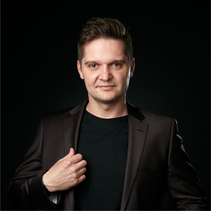 Eskin_Viktor_001__Linkedin.jpg