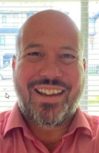 Etsebeth_Hendrik_001__LinkedIn__001.jpg