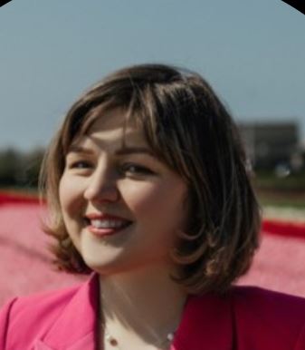 Naumova_Anna_001__Official.jpg