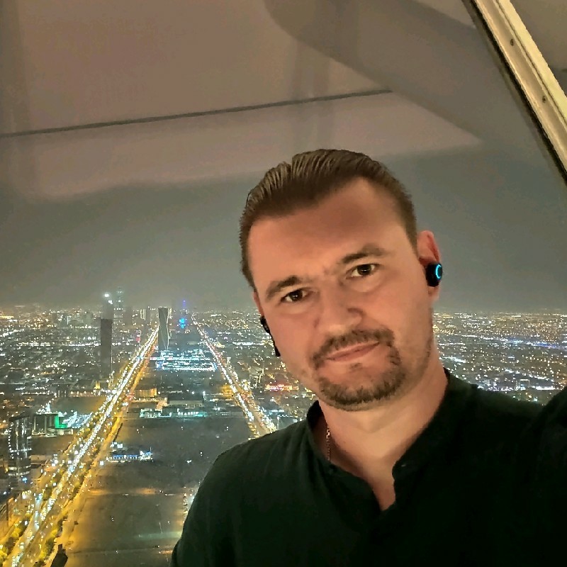 Zverev_Andrey_001__Linkedin.jpeg